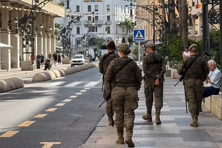 El Defensor del Pueblo abre expediente por la situación de los militares en Ceuta: seguridad, medios y cobertura jurídica bajo examen