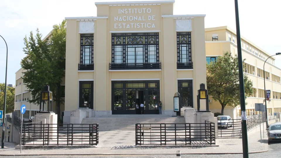 Edificio del Instituto Nacional de Estatística portugués, fotografía documental de 2011. Archivo del organismo que publica el PIB.